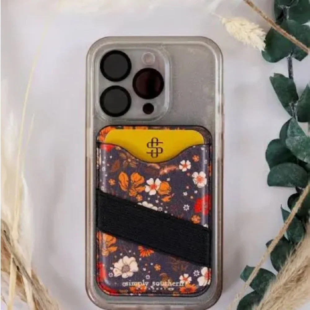 Simply Southern Magnetic Phone Wallet